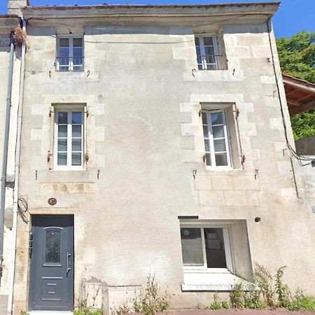 Apartamento Studio refait à neuf avec cuisine équipée R1 Blaye Exterior foto